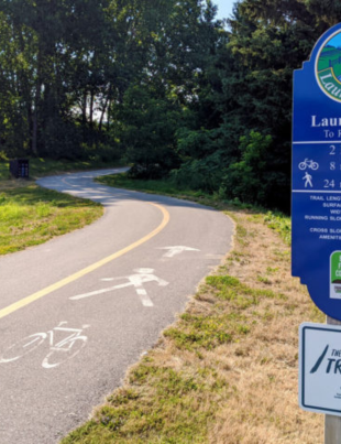 Laurel Trail Waterloo Ontario entry sign and path